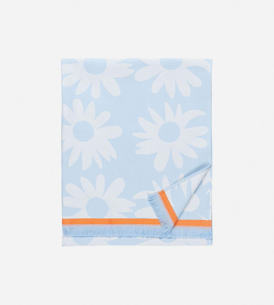 ライトブルー×オフホワイト