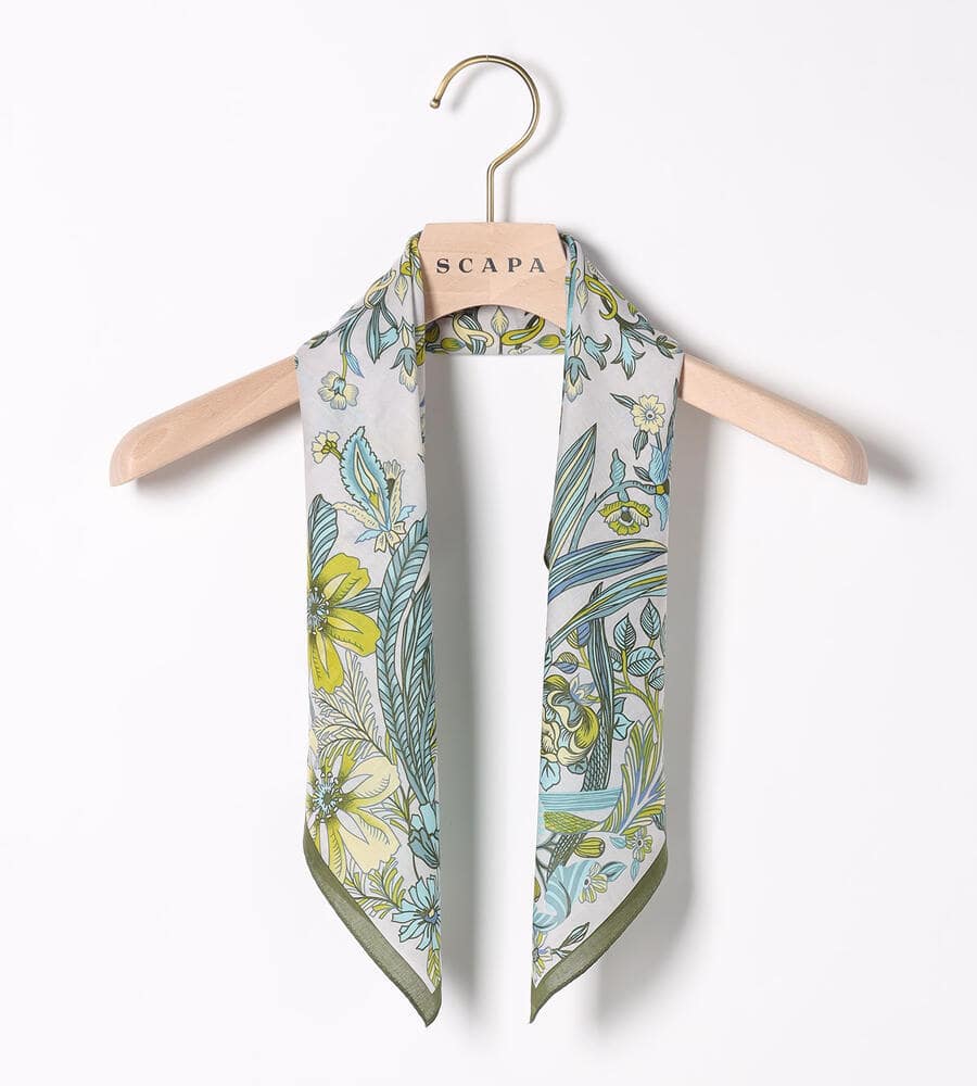 ライトグリーン