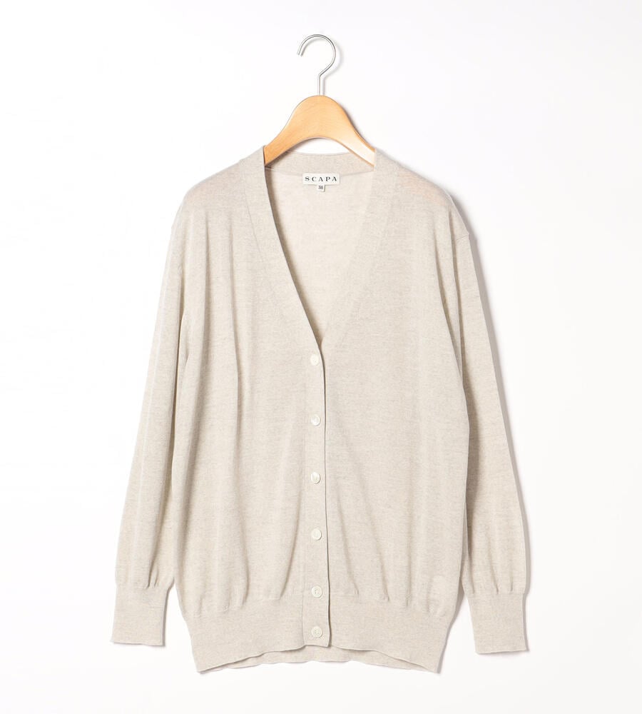 グレーベージュ