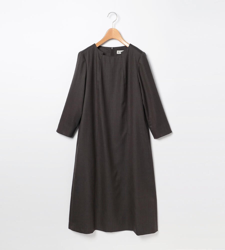 ダークブラウン