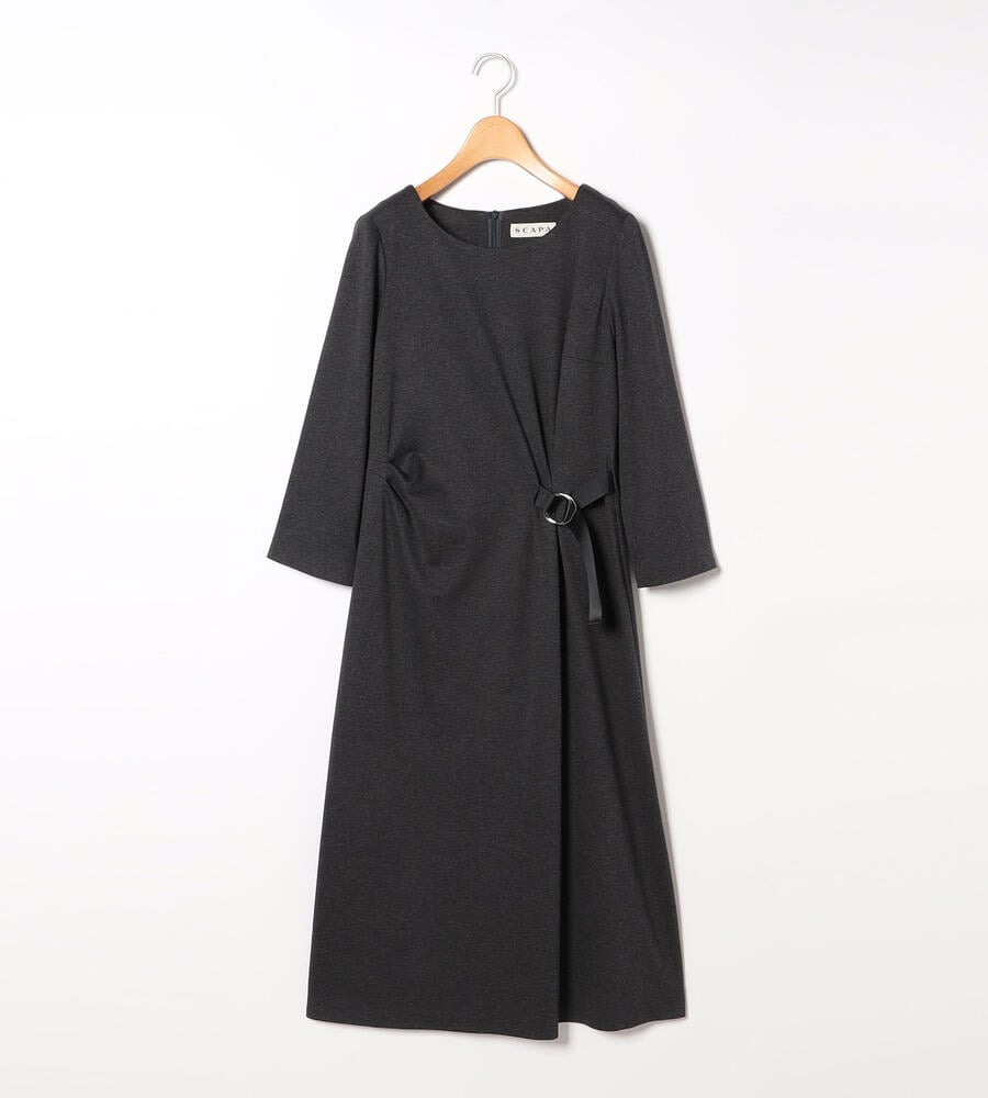 チャコールグレー