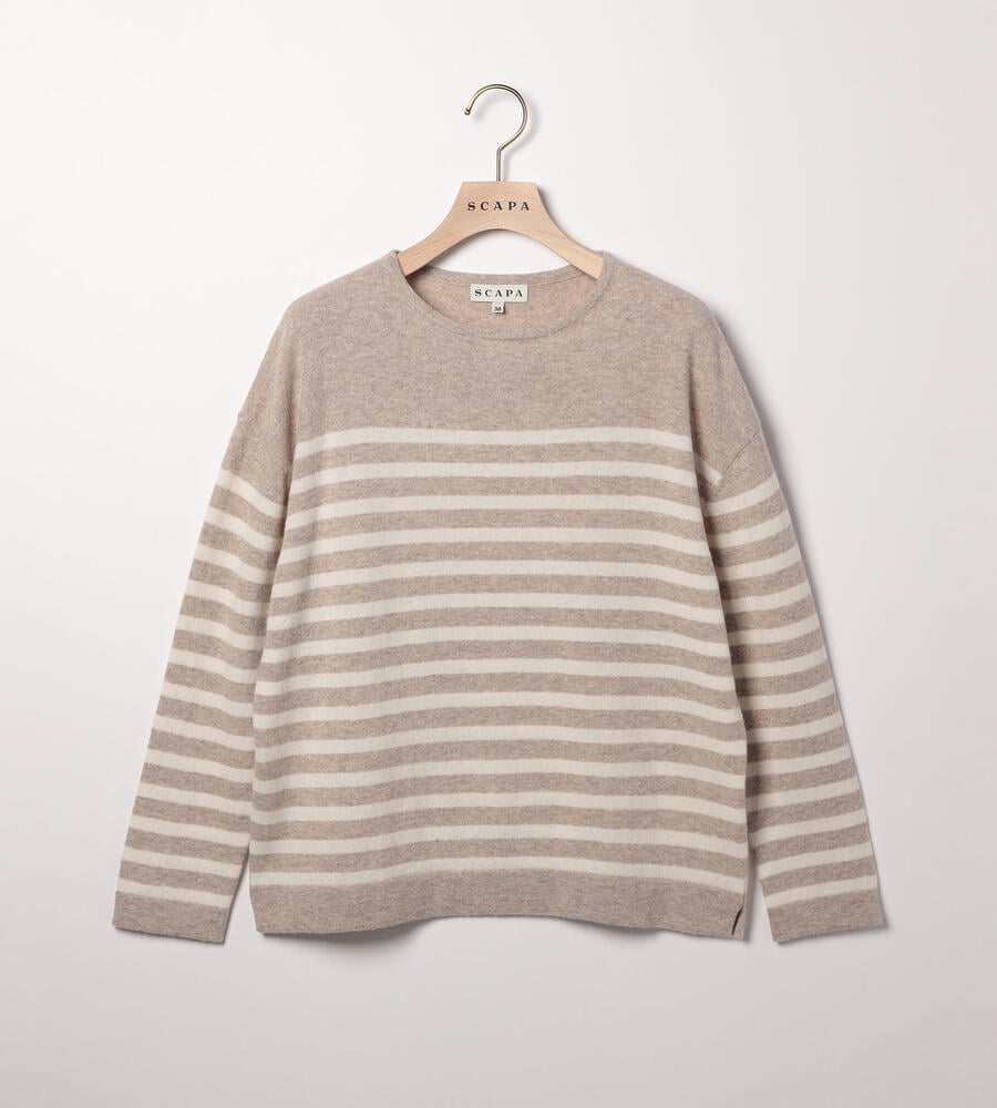 ベージュ×ホワイト