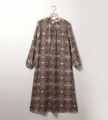 https://lstock-prod.store-image.jp/product/72_2_72252211001/72_2_72252211001_color_2445_360x400.jpg?ts=20250409100737