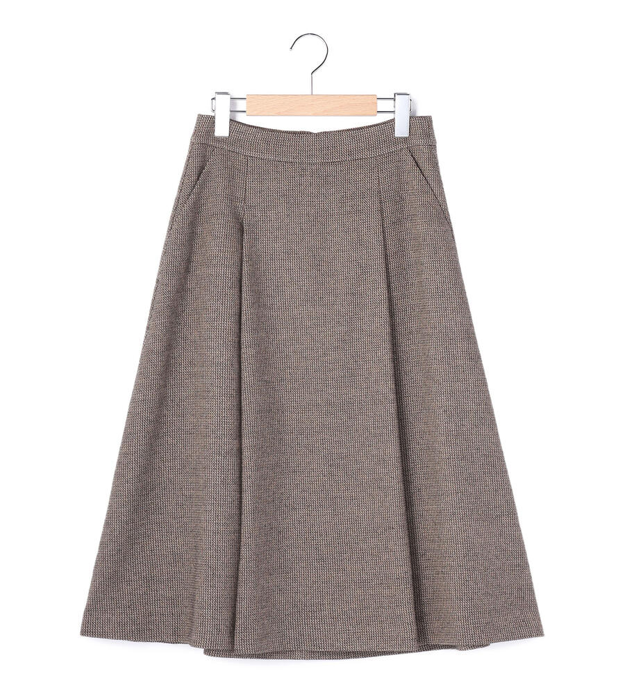 ダークブラウン