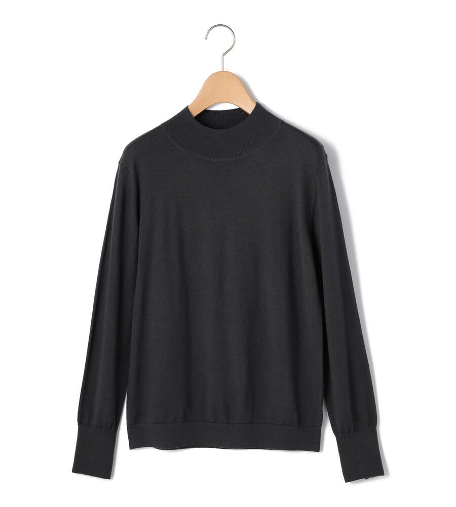 チャコールグレー