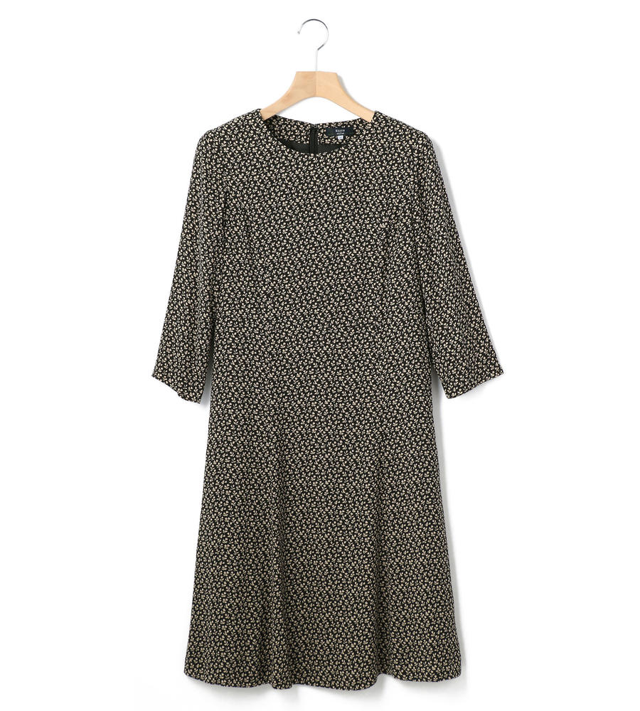 【50size~】モチーフフラワーワンピース