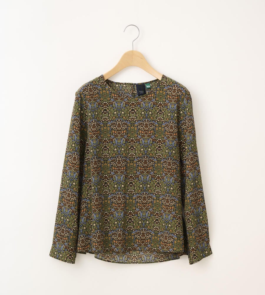 チャコールグレー